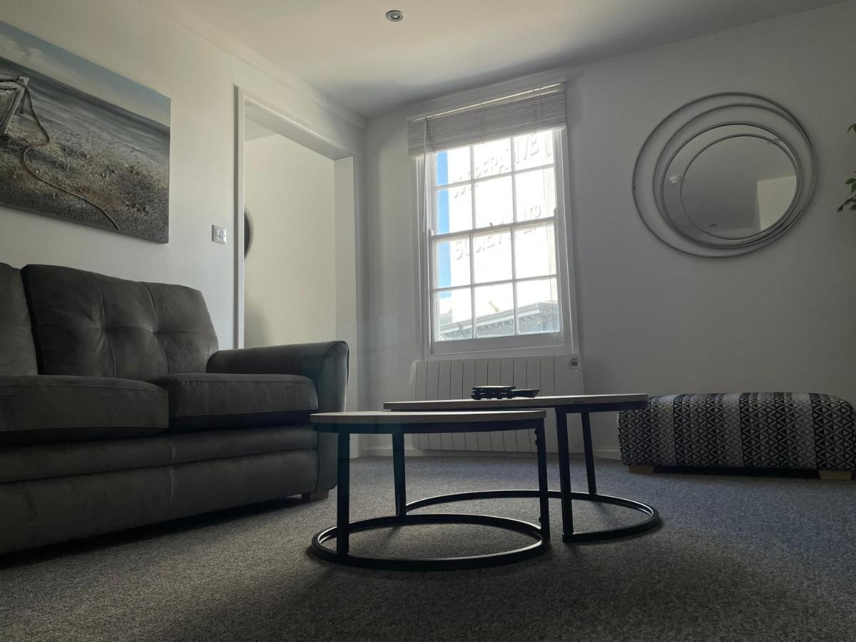 Brownston Apartments Modbury Екстериор снимка