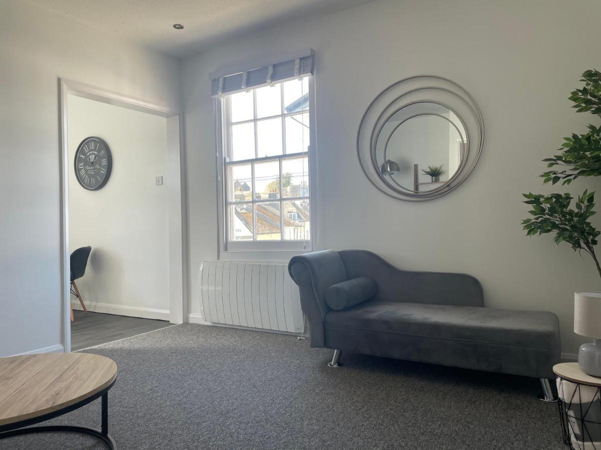 Brownston Apartments Modbury Екстериор снимка