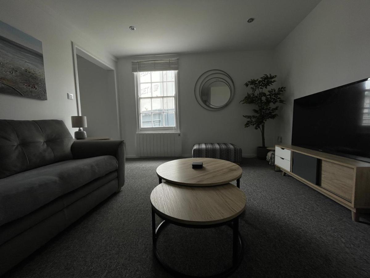 Brownston Apartments Modbury Екстериор снимка